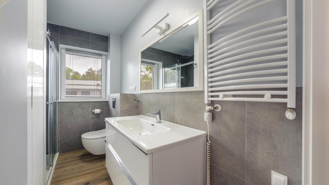 Apartamenty Sun & Snow Baltic Apartments Z Basenem Поберово Екстериор снимка
