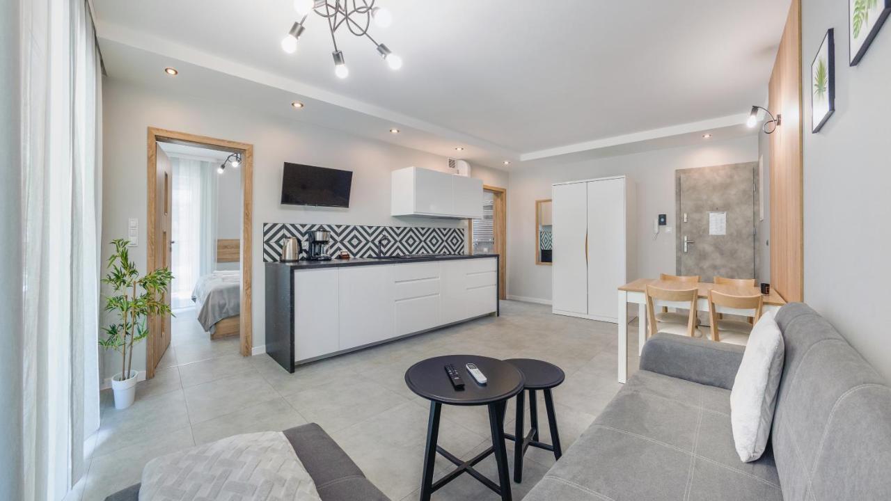 Apartamenty Sun & Snow Baltic Apartments Z Basenem Поберово Екстериор снимка